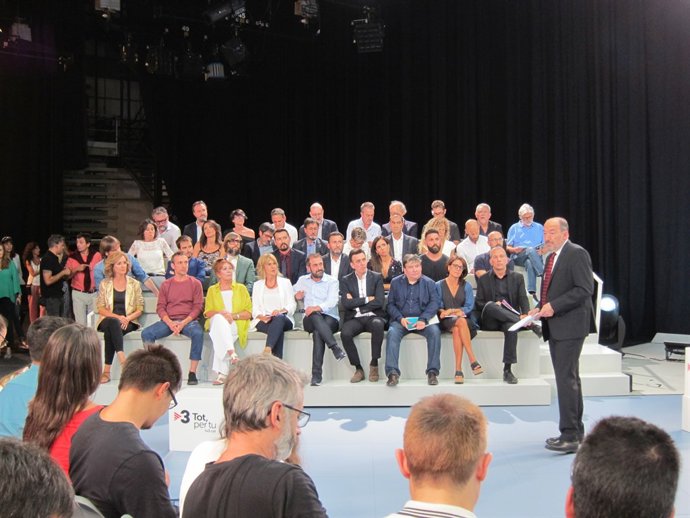 Presentació de la temporada de TV3: dtor. Vicent Sanchis i periodistes