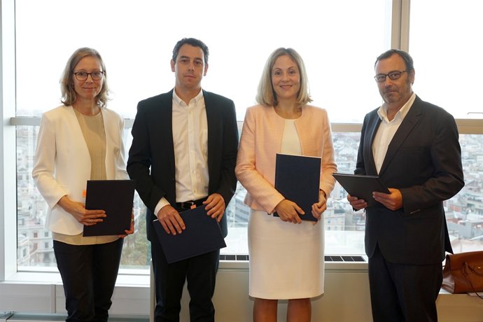 Grifols signa un préstecs de 85 milions amb el BEI