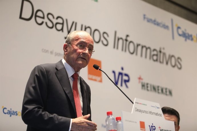 El alcalde de Málaga, Francisco de la Torre, en los desayunos de EP