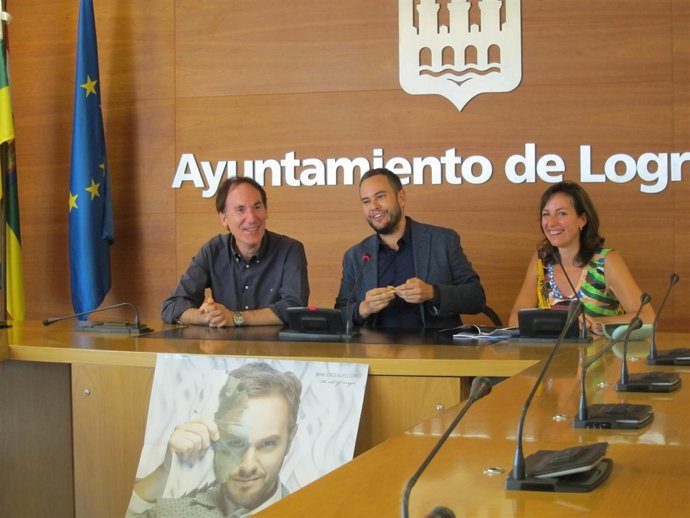 Jorge Blass presenta su espectáculo 'Palabra de mago'    