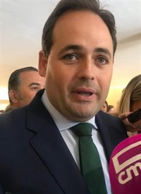 Núñez admite que le da vértigo suceder a Cospedal pero que su candidatura es la mejor opción para el futuro del PP C-LM