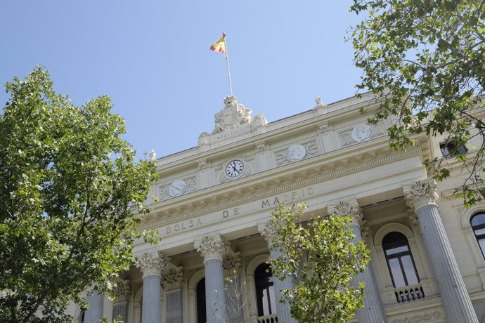 Fotos de recurso del Palacio de la Bolsa de Madrid