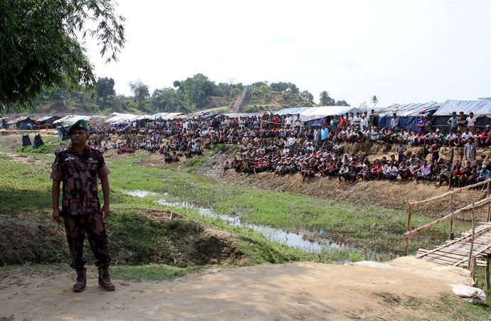 Refugiados rohingya en Bangladesh