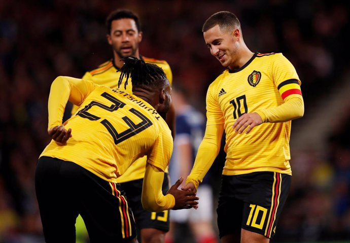 Batshuayi y Hazard con Bélgica