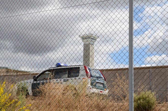 Cárcel de Soto del Real, coche de la Guardia Civil