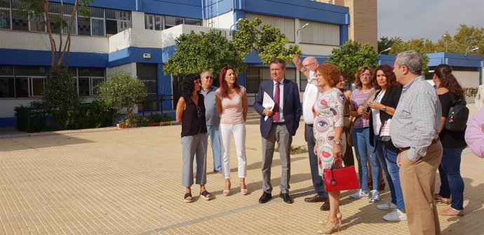 El Ayuntamiento de Sevilla destaca sus inversiones en centros educativos