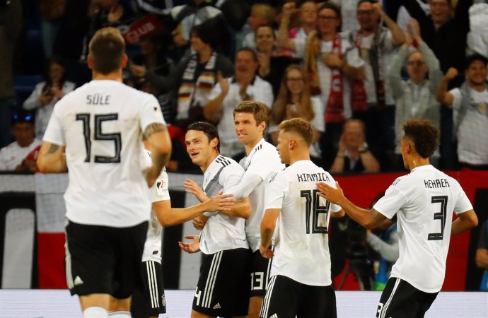 Alemania recupera el sabor de la victoria contra Perú