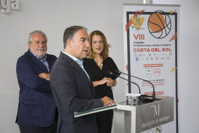 Presentación del acuerdo entre Diputación y Canal Sur para torneo baloncesto