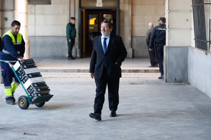 Guerrero llega a la Audiencia para una de las sesiones del juicio de los ERE