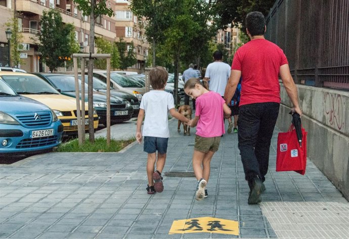 Rutas escolares al colegio en València, escolares, alumnos, escuela
