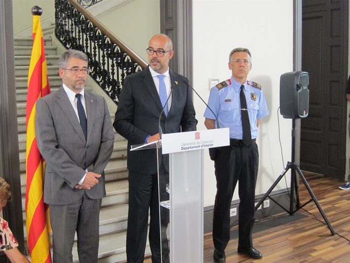 M.Buch, el nou comissari cap Miquel Esquius i Andreu Martínez