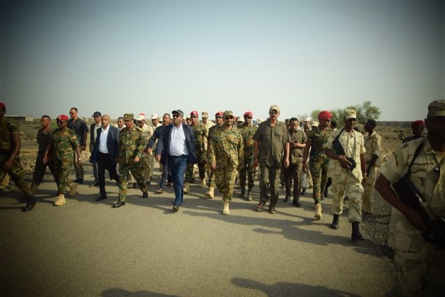 Abiy Ahmed y Isaias Afewerki reabren la frontera entre Etiopía y Eritrea