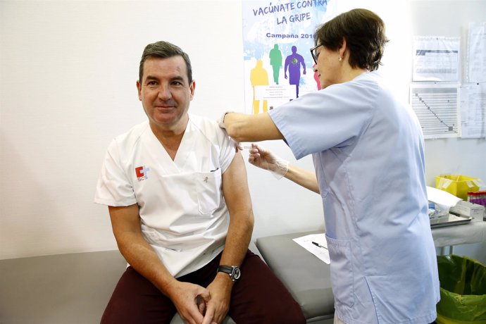 Inicio de la campaña de vacunación contra la gripe en Cantabria. 
