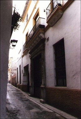 Número 4 de la calle Guzmán el Bueno