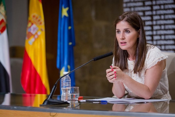 Gil Rosiña en rueda de prensa hoy tras el Consejo de Gobierno de la Junta