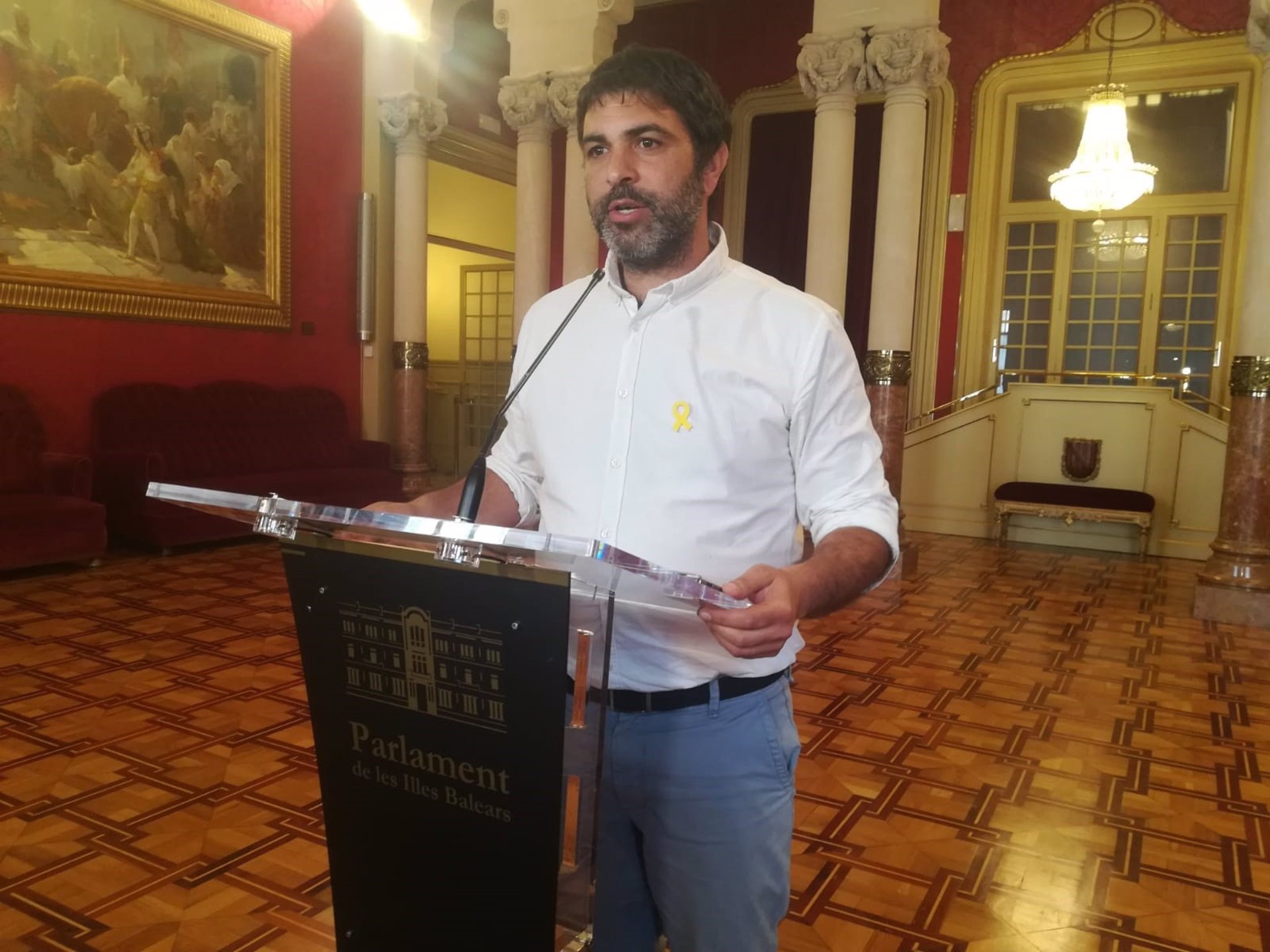 MÉS lamenta los 'pocos esfuerzos' del Gobierno por 'restituir los derechos vulnerados desde el 1 de octubre' en Cataluña