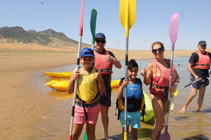 Actividad acuática en Peñalsordo