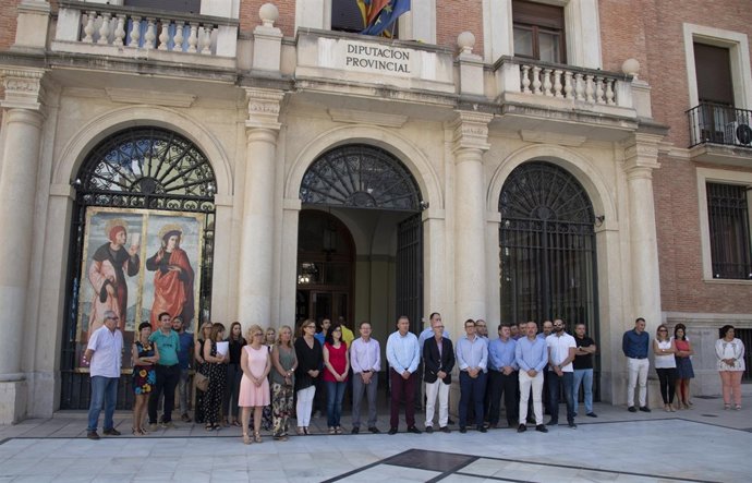 Fn. La Diputación Muestra Su Repulsa Contra La Violencia De Género