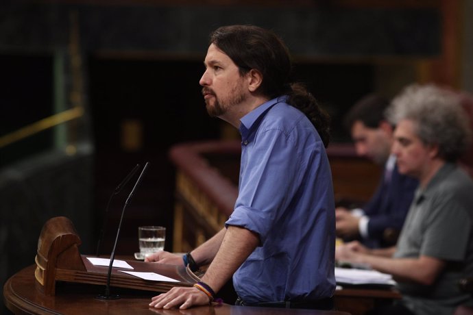 El líder de Podemos, Pablo Iglesias, en el pleno del Congreso