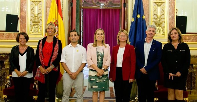 Núria Riera (PP), Enric Casanova (PSIB) y Nel Martí (MÉS per Menorca)
