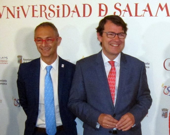 El rector de la USAL junto a Fernández Mañueco