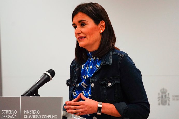 La ministra de Sanidad, Carmen Montón, anuncia su dimisión