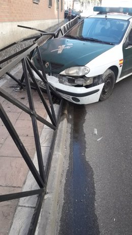 Accidente coche Guardia Civil en Carranque