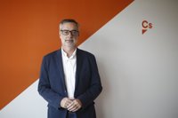 Ciudadanos acusa a Sánchez de "mentir" sobre su tesis porque su contenido no es público y le reta a mostrarla