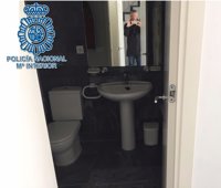 Detenido en Sevilla acusado de estafar más de 30.000 euros con falsos alquileres on line