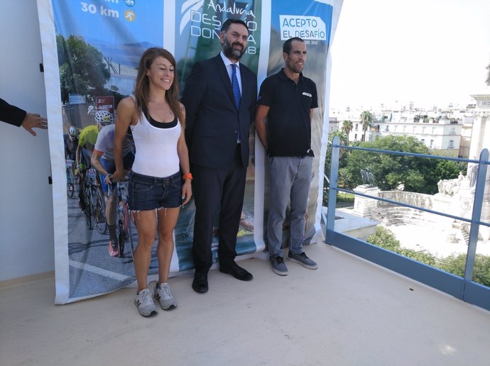 El consejero de Turismo en la presentación de Desafío Doñana