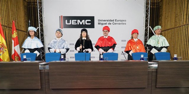 Apertura del curso en la UEMC