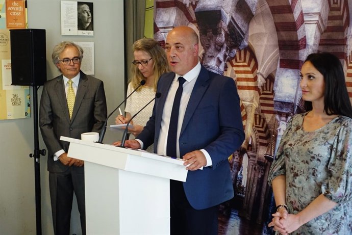 Antonio Ruiz durante la presentación en Frankfurt