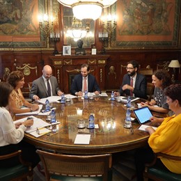  Cladera Se Reúne En Madrid Con Inés Bardón                      
