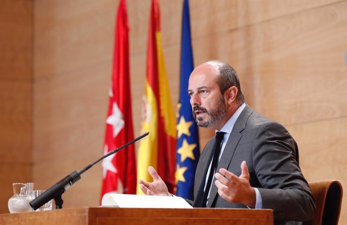 El vicepresidente de la Comunidad de Madrid, Pedro Rollán