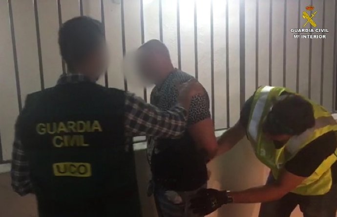 Detingut un ex-oficial de policia rus a Girona