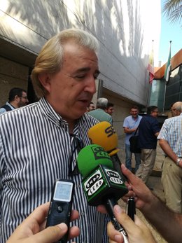 El presidente de la Armhex en declaraciones a los medios este jueves en Mérida