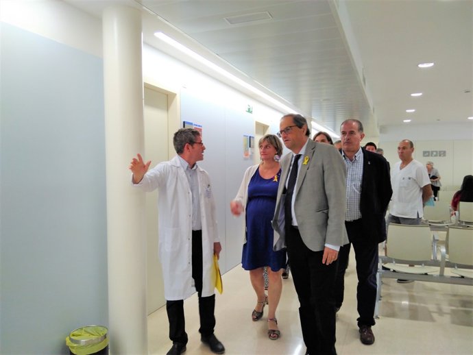 Pres. Quim Torra i la consellera Alba Vergés al CAP la Mina