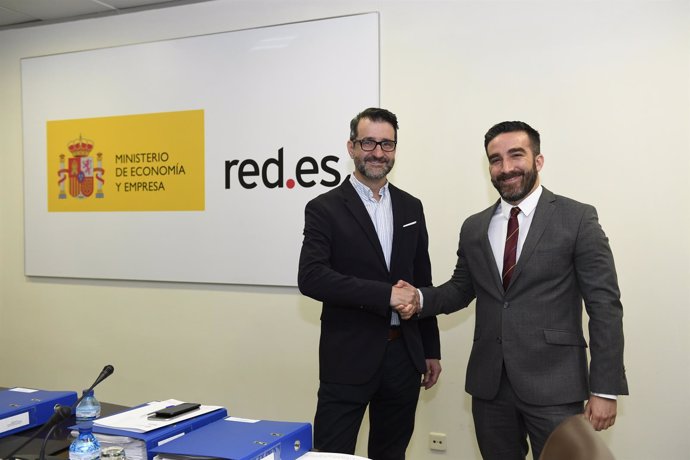 Director Red.Es, D. Cierco, y director Servicios Públicos Digitales, F.J. García