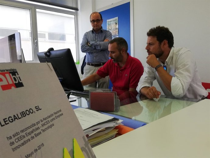 Visita a la empresa Legaliboo