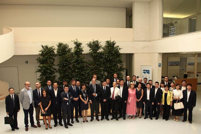 Una delegación china visita el PTS