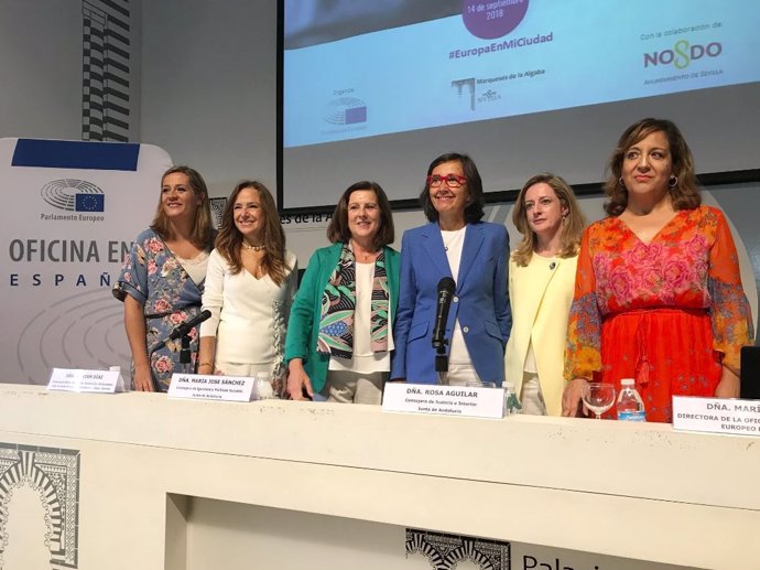 Las eurodiputadas Teresa Jiménez Becerril, Iratxe García y Soledad Cabezón