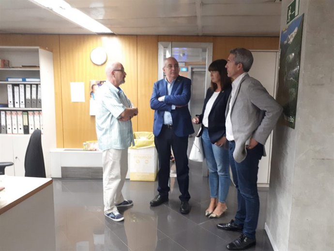 El conseller J.Bargalló, en una visita a l'IOC