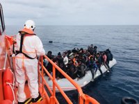 Rescatados 343 inmigrantes este viernes en aguas andaluzas