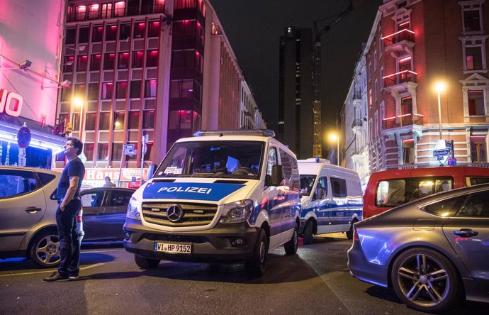 Policía alemana en Frankfurt