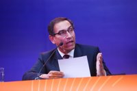 Vizcarra plantea una cuestión de confianza en un intento por sacar adelante la reforma judicial en Perú