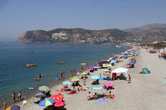 Playa de La Herradura
