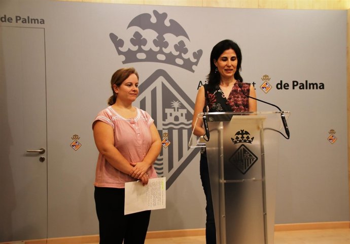 Regidora de Sanidad y Consumo, Antónia Martín