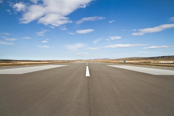 Pista aeropuerto teruel.
