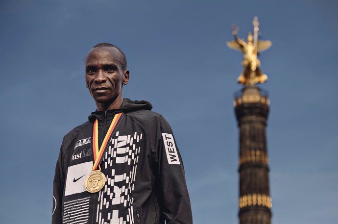 Eliud Kipchoge, ganador del maratón de Berlín y nuevo plusmarquista mundial
