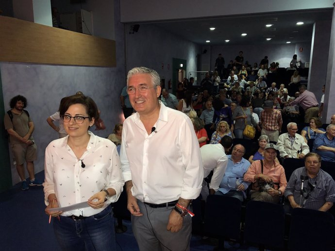Florencio García Madrigal ha asistido a un acto con militantes en el PSOE